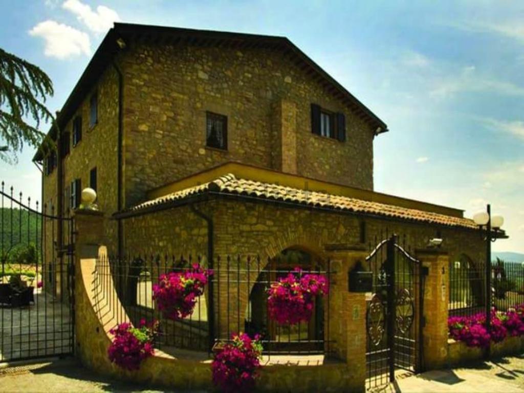 Agriturismo Beata Vanna Fabro Bagian luar foto