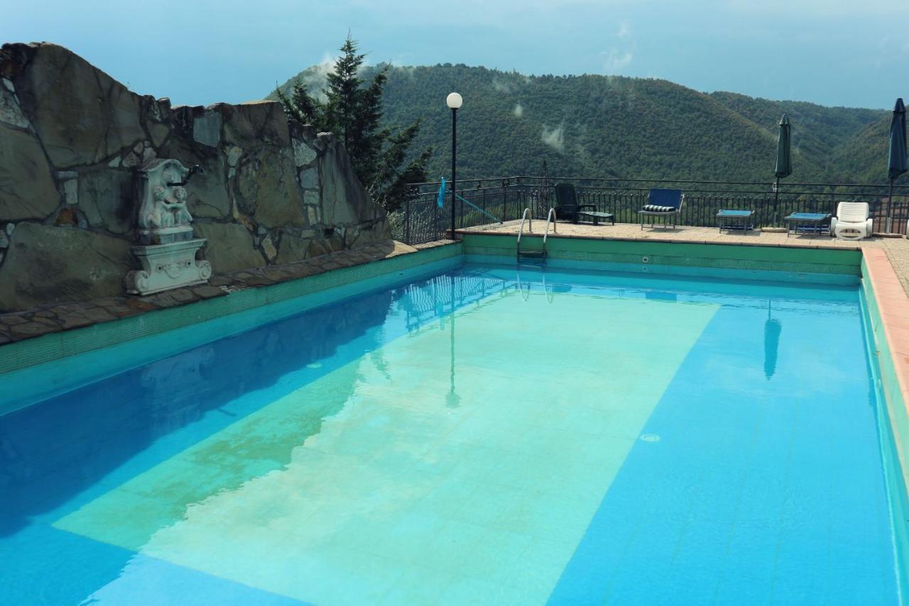 Agriturismo Beata Vanna Fabro Bagian luar foto
