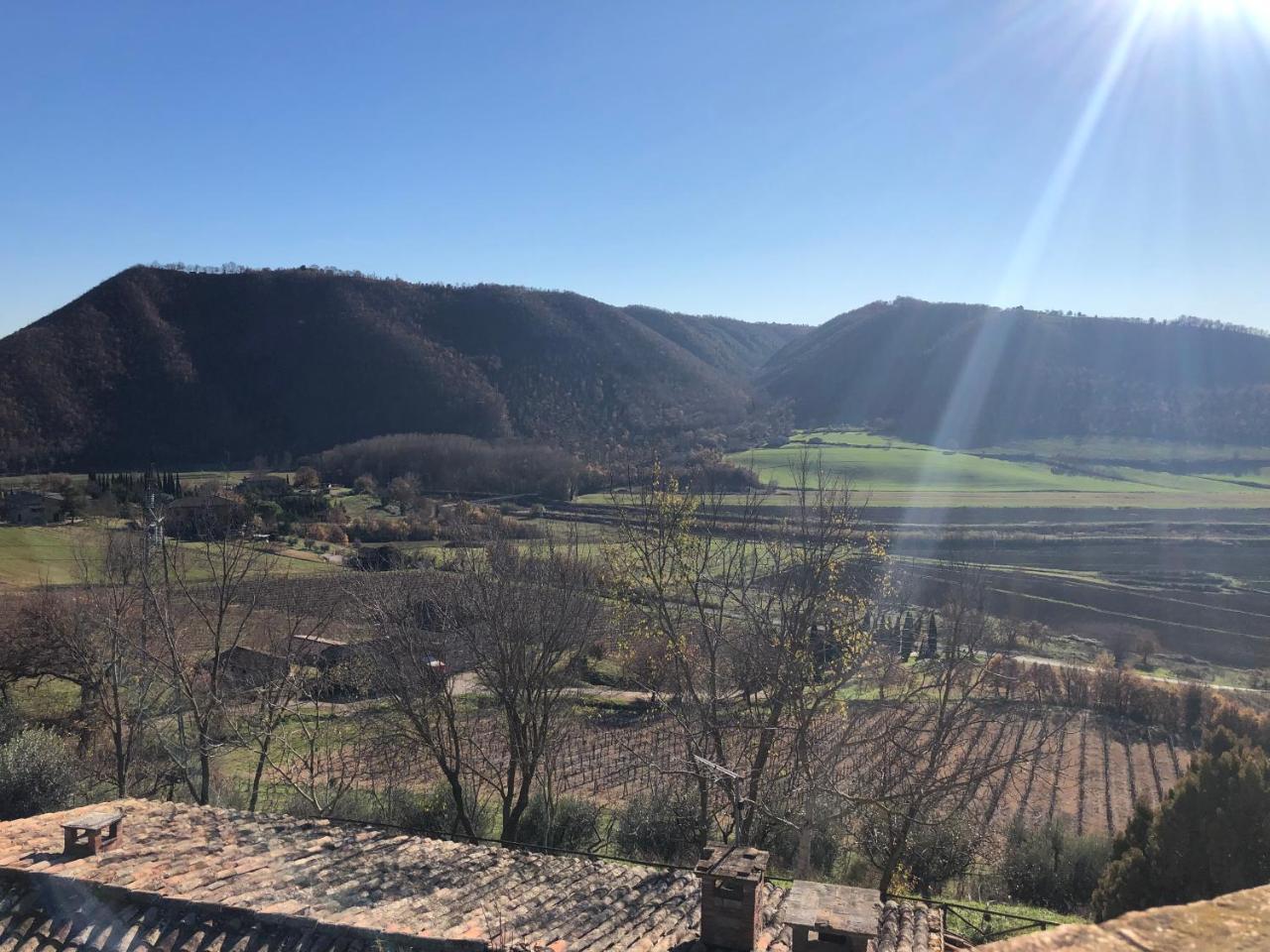 Agriturismo Beata Vanna Fabro Bagian luar foto